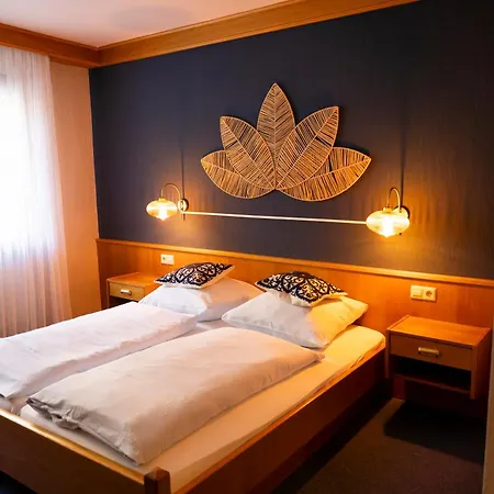 Guelser Weinstube Hotell