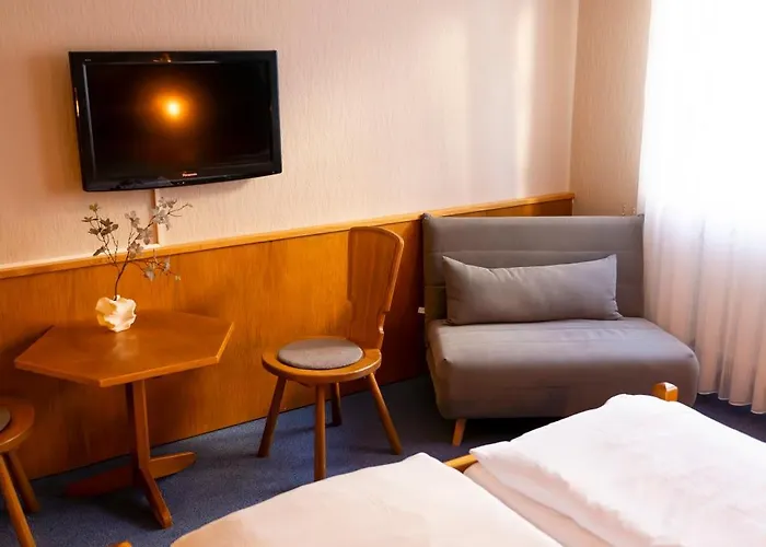 Hotel Gülser Weinstube 3*