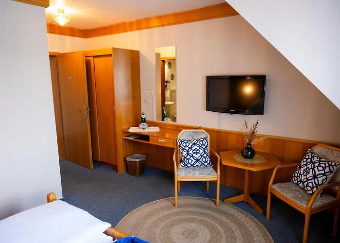 Gülser Weinstube Hotel 3*