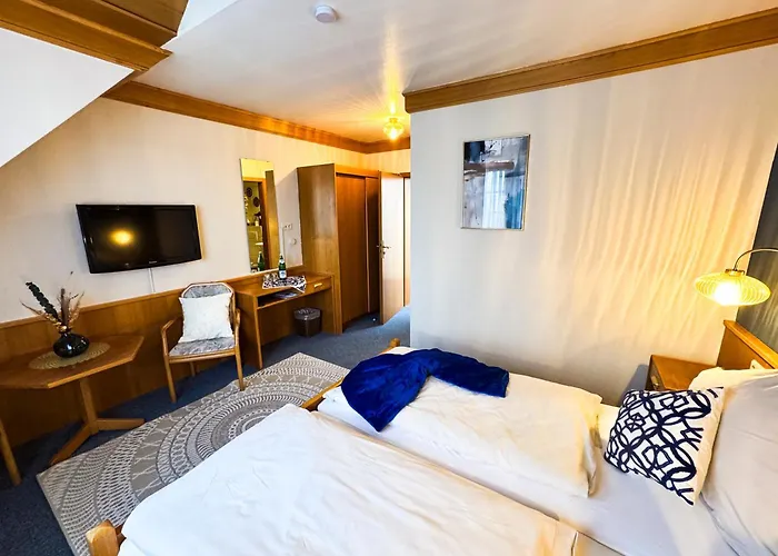 Gülser Weinstube 3*